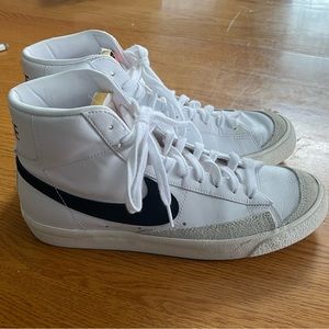 Nike Men's Blazer '77 Vintage